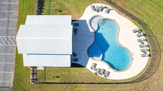 birds eye view of property