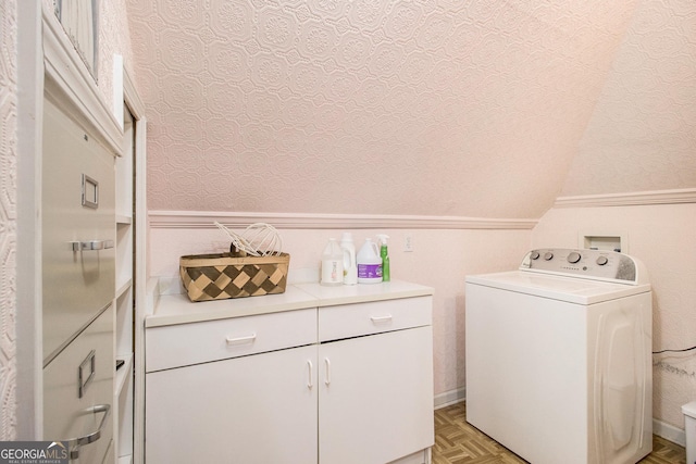 laundry area featuring washer / dryer, laundry area, and wallpapered walls