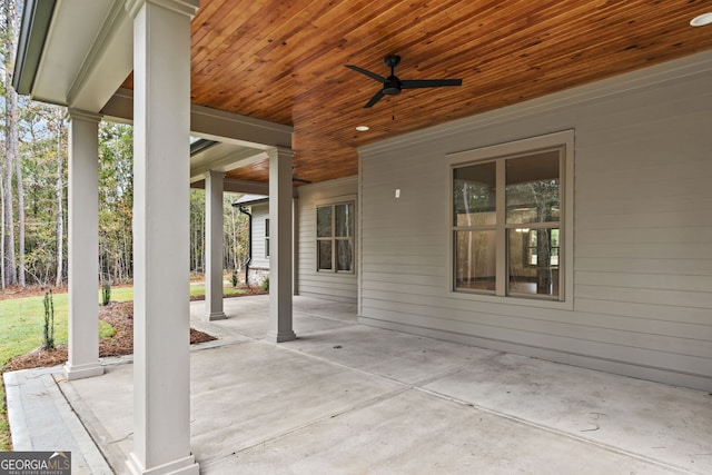 view of patio featuring ceiling fan