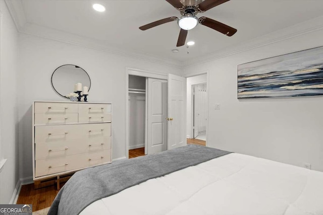 3018 Wanda Cir SW, Atlanta, GA 30315 - bedroom featuring wood finished floors, ornamental molding, a closet, recessed lighting, and baseboards