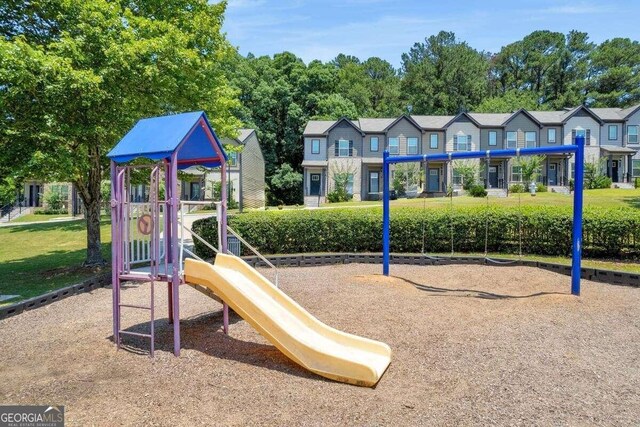 2357 Bayrose Cir Unit 57B, Atlanta, GA 30344 - view of jungle gym