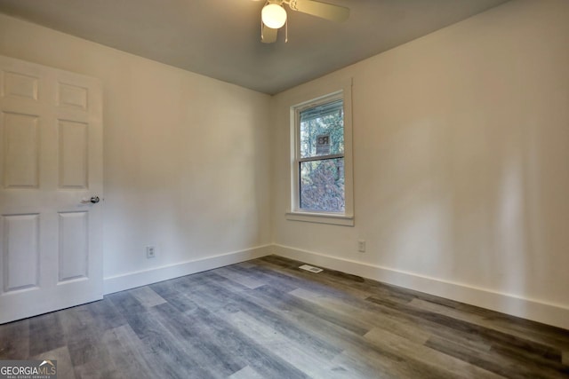 unfurnished room featuring ceiling fan and wood-type flooring