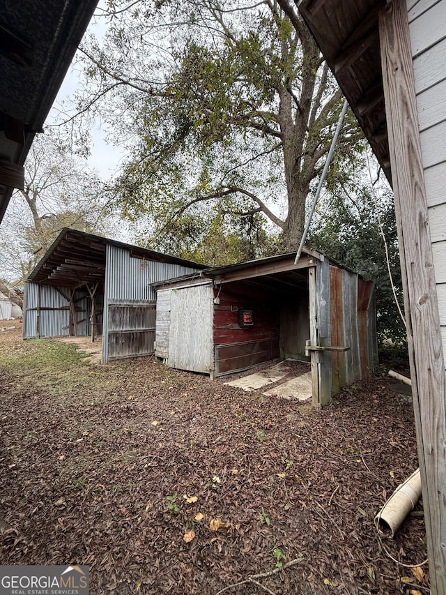 view of outbuilding