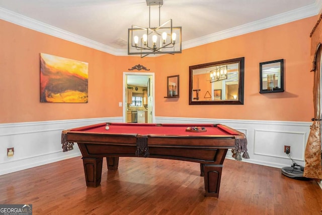 recreation room featuring ornamental molding, billiards, and hardwood / wood-style flooring