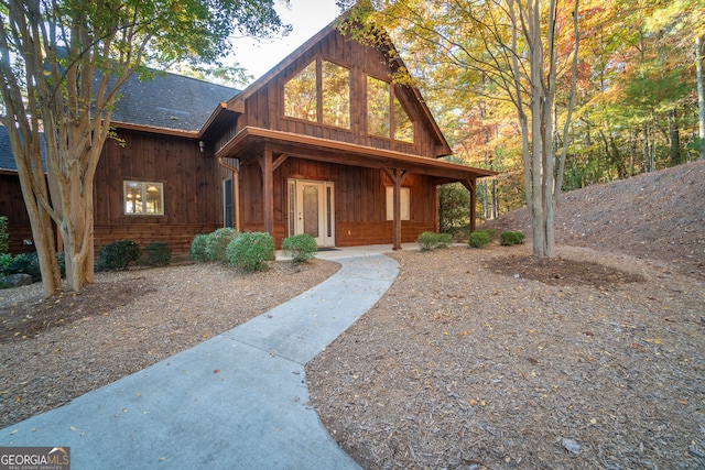 view of front of home with covered porch