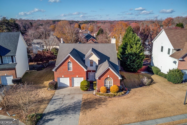 view of front property featuring a garage