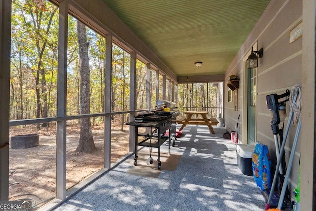 view of sunroom / solarium