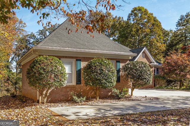 view of front of property