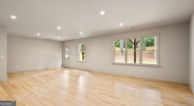 empty room featuring light hardwood / wood-style flooring