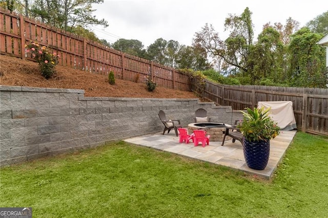 view of patio featuring a fire pit