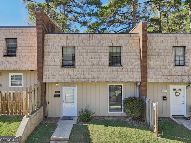 view of townhome / multi-family property