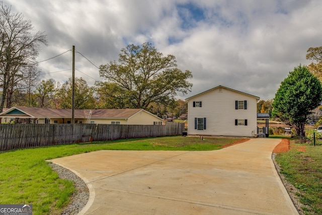 exterior space with a lawn