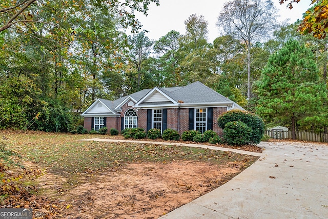 view of front of property