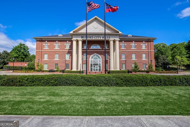 view of building exterior