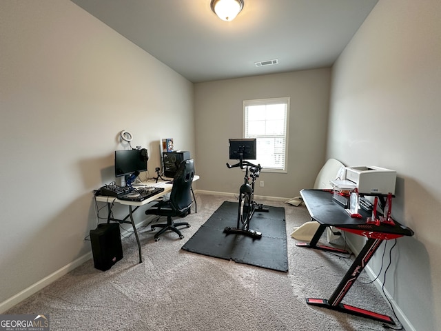 workout area with carpet flooring