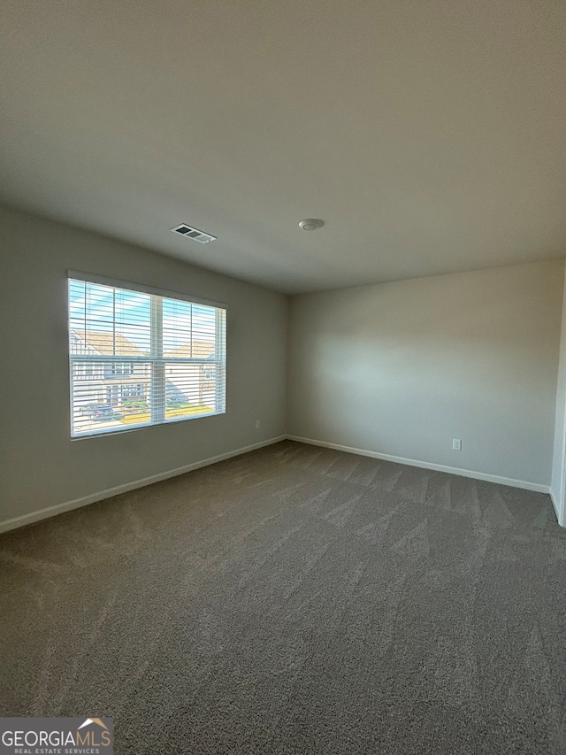 empty room with carpet