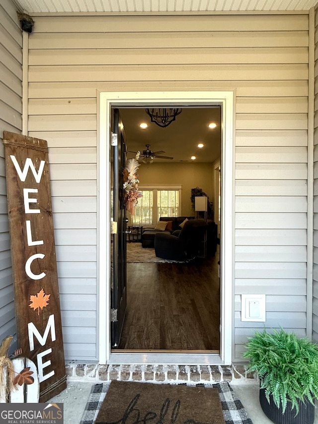 view of property entrance