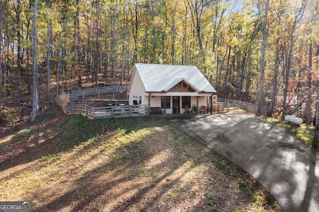 view of front of house with covered porch