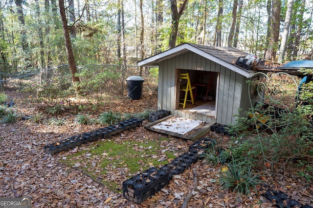 view of outdoor structure