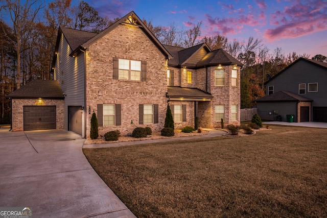 front facade featuring a yard