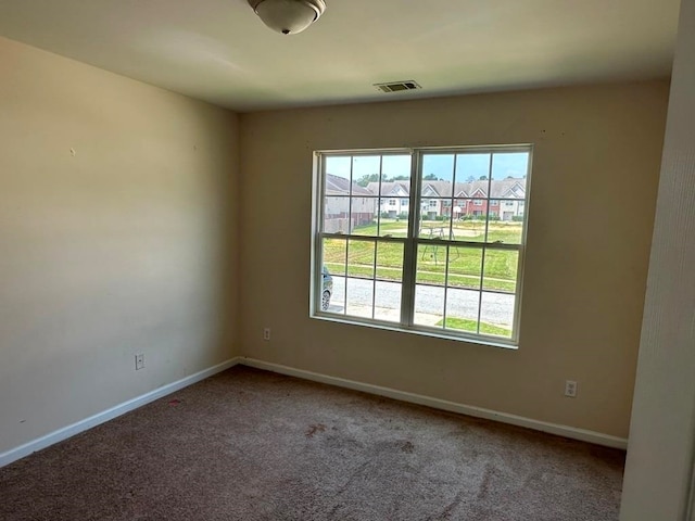 empty room with carpet