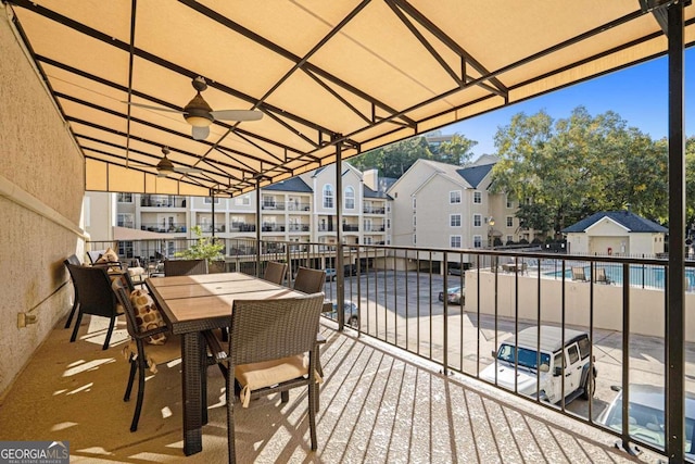 balcony with ceiling fan