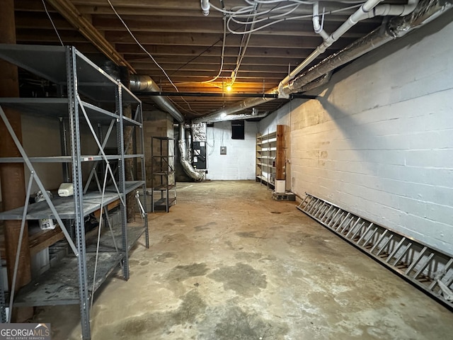 view of unfinished basement