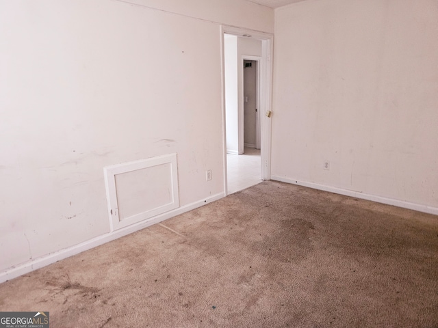 empty room with carpet