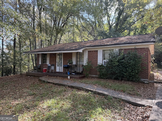 600 S Harlem, Lagrange, GA 30240 - ranch-style house featuring a porch and brick siding