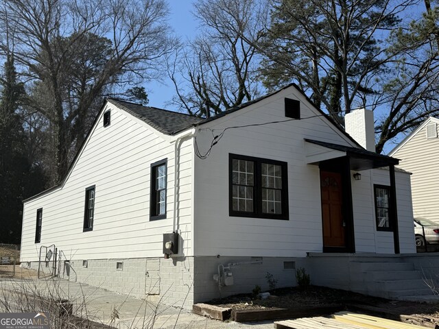 view of front of property