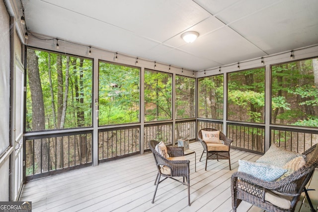 view of sunroom / solarium