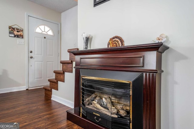 room details featuring hardwood / wood-style floors