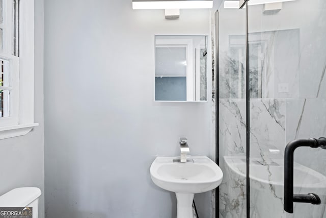 1396 Gale Dr, Norcross, GA 30093 - full bath featuring toilet and a marble finish shower