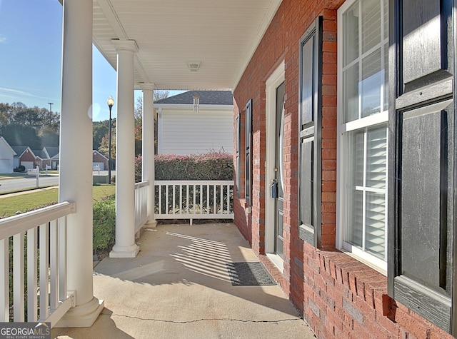 balcony featuring a porch