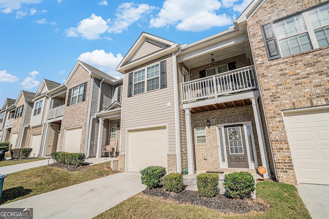 Listing photo 2 for 7080 Fringe Flower Dr Unit 18, Austell GA 30168