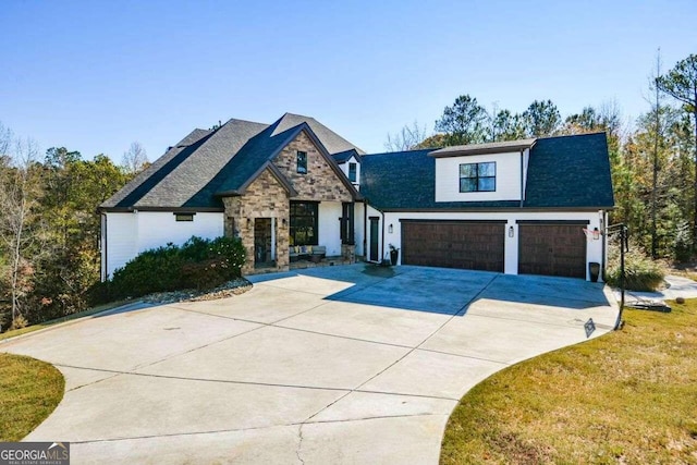 view of front of house featuring a garage