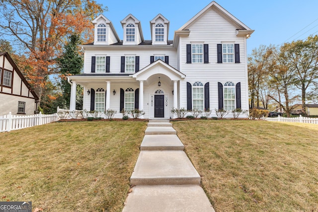 view of front of home featuring a front yard