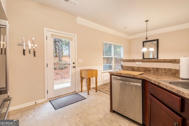 kitchen featuring hanging light fixtures, crown molding, plenty of natural light, and stainless steel dishwasher