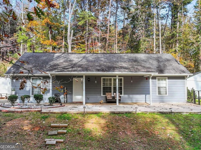 single story home with a patio