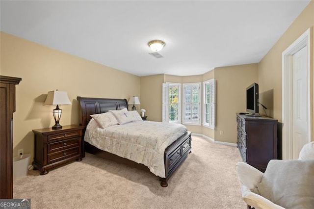 view of carpeted bedroom