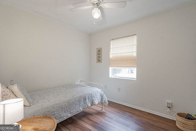 115 Lucian Cir, Savannah, GA 31406 - bedroom featuring wood finished floors, baseboards, and ceiling fan