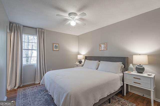 115 Lucian Cir, Savannah, GA 31406 - bedroom featuring wood finished floors, baseboards, and ceiling fan