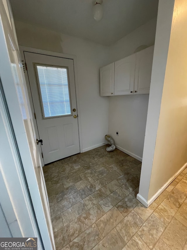 washroom with electric dryer hookup