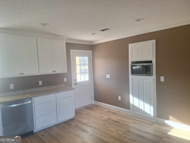 kitchen featuring light wood-style floors, appliances with stainless steel finishes, white cabinets, baseboards, and ornamental molding