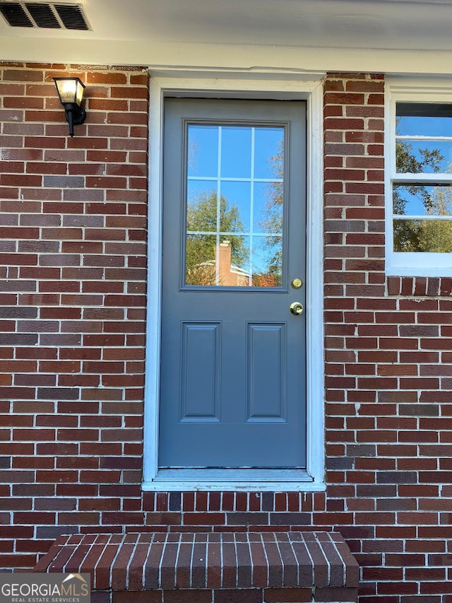 view of property entrance