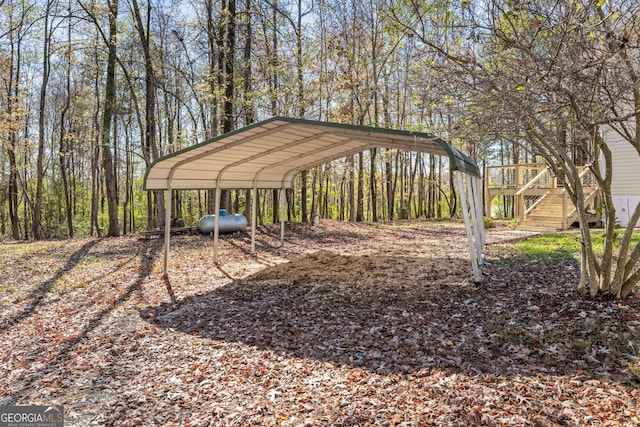 view of yard featuring a carport