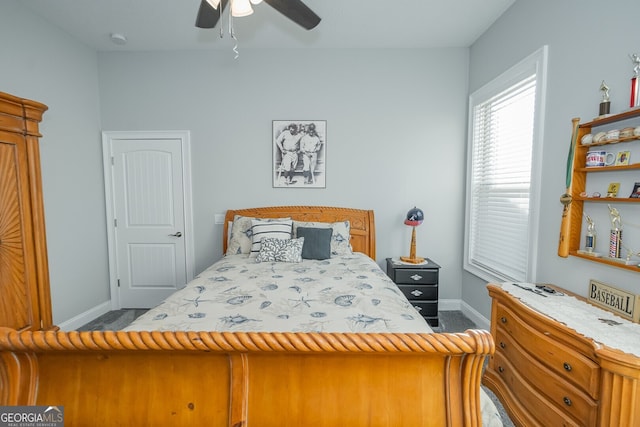 bedroom featuring carpet and ceiling fan