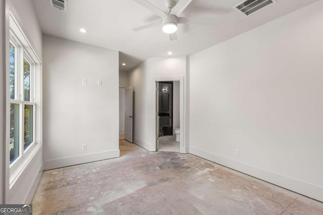 unfurnished room featuring ceiling fan