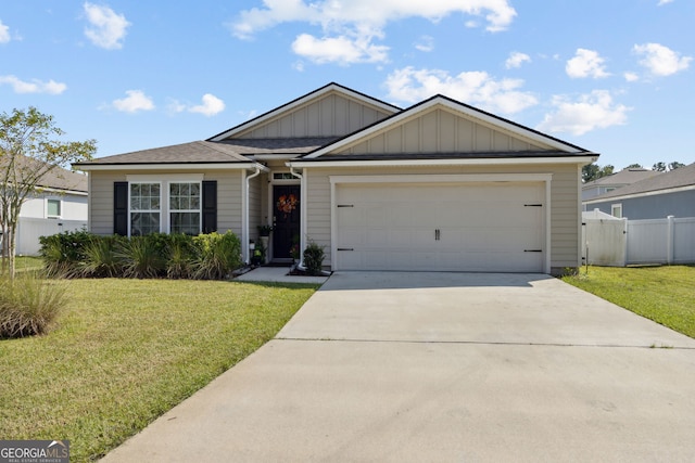 view of front facade featuring a garage and a front lawn