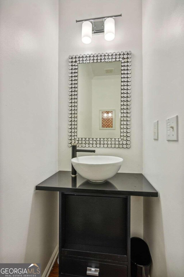 bathroom with vanity